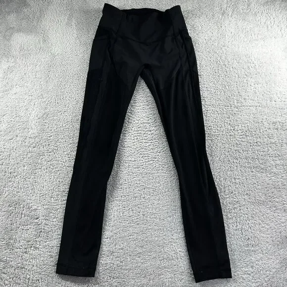 Lululemon Leggings‎ Womens 6 Black All The Right Places High-Rise Crop Training